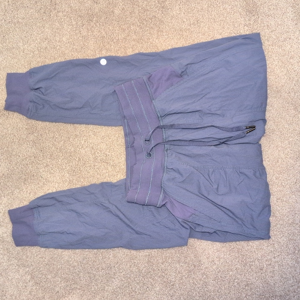 Lululemon Dance Studio Mid-Rise Jogger Full Length - Picture 3 of 5